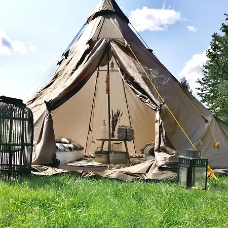 Privat Glamping Spielberg Parque de Campismo